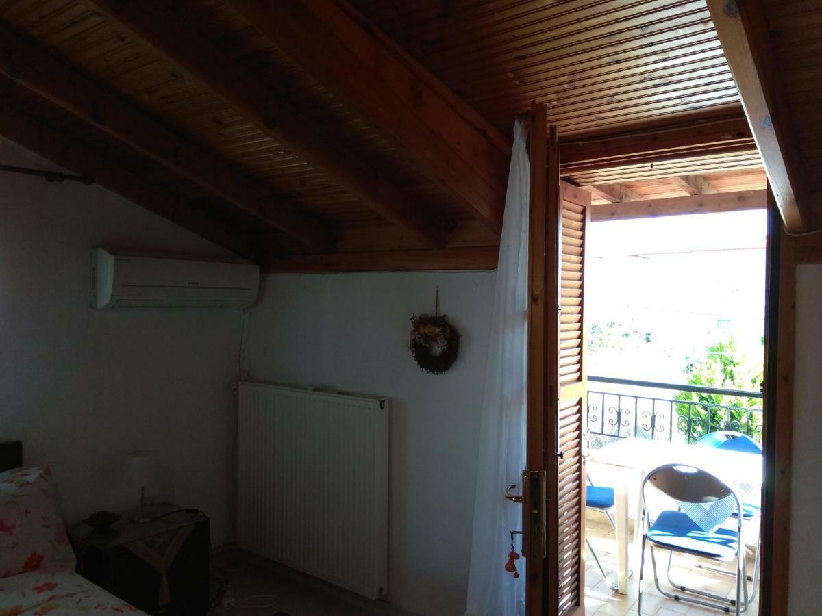 Family Seaside House In Mouries Villa Paralia Dionysiou Buitenkant foto